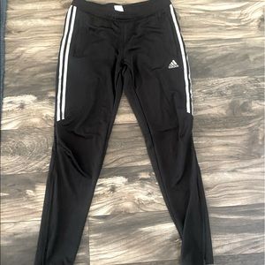 Adidas- reflective strips jogger